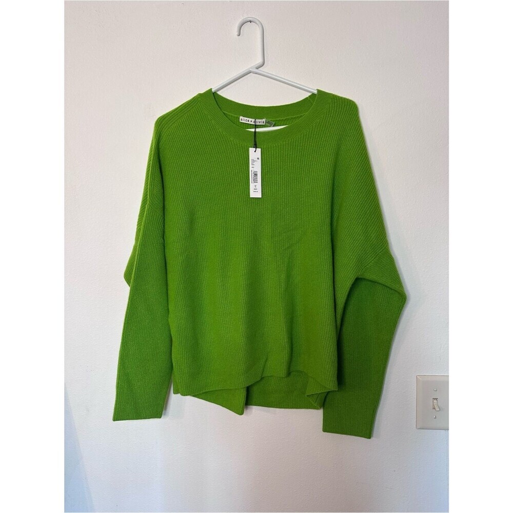 Alice + Olivia Bright Green Ribbed Crewneck Sweater